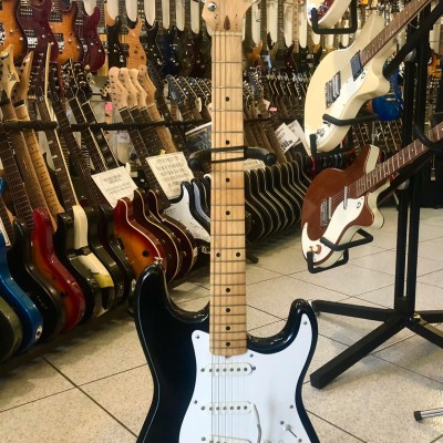 SQUIER (by Fender) Made in...