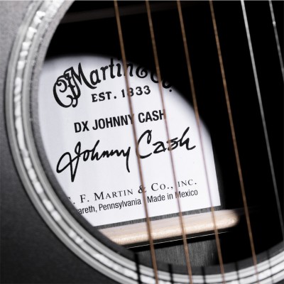 Martin DX Johnny Cash w/...
